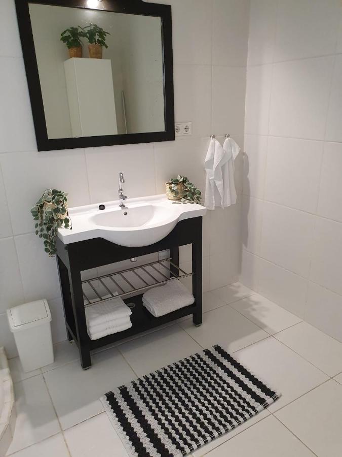 A2 Apartment Budget At Jan Thiel Curacao エクステリア 写真