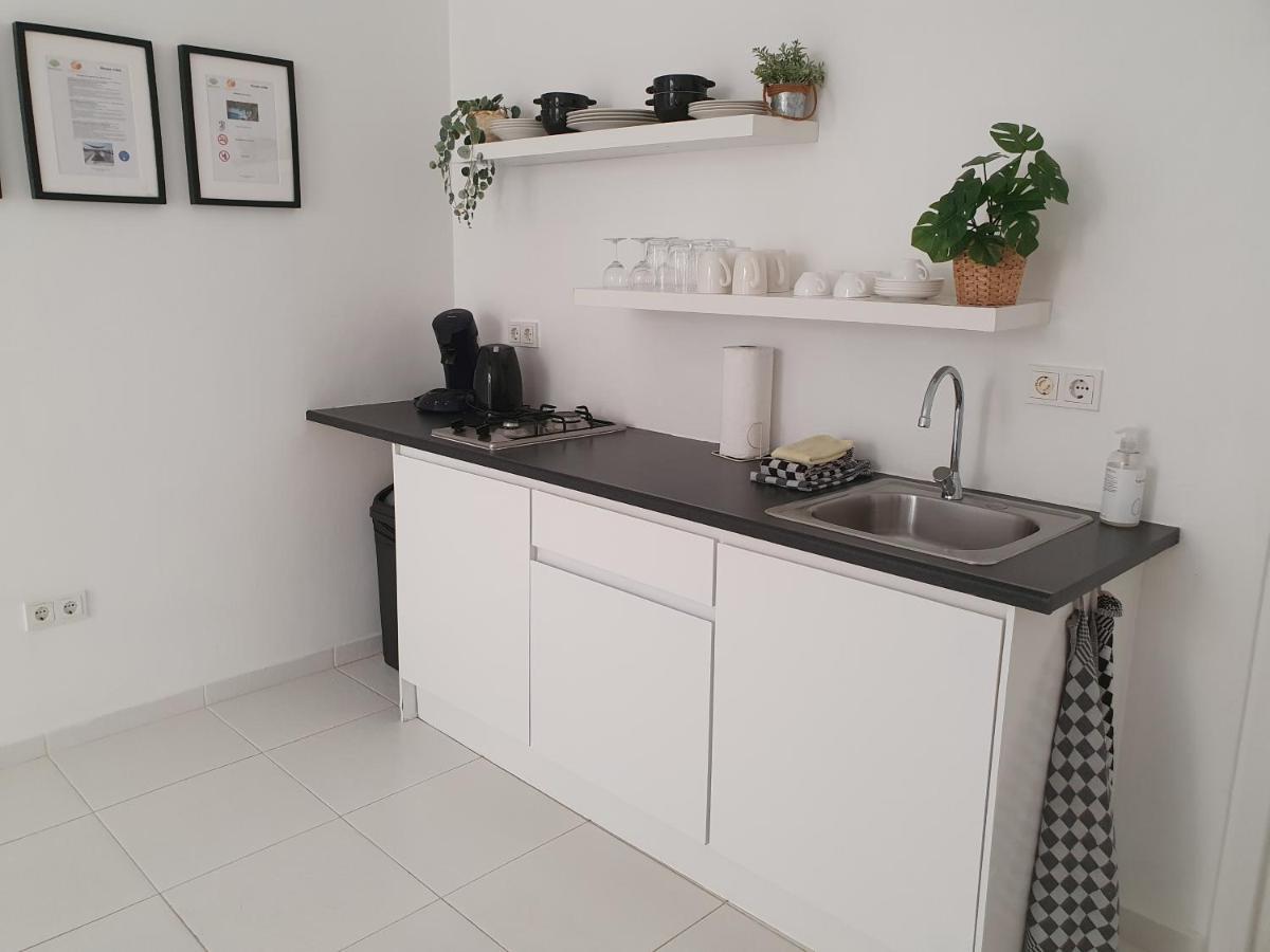 A2 Apartment Budget At Jan Thiel Curacao エクステリア 写真